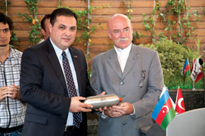 Gas from Elshad Nasirov, SOCAR Baku, delivered to Seymur agayev, SOCAR Istanbul