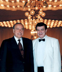 Muslum Maqomayev with Heydar Aliyev, Azerbaijani president