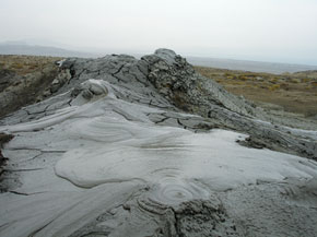 The highly photogenic patterns and swirls of a mini mountain