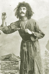 Huseyngulu Sarabski playing Majnun, Baku, 1908