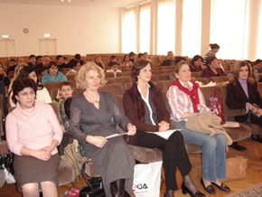 Quinta Woodward of Community Shield Azerbaijan at AzETA Novruz holiday celebration for orphans, March 2006