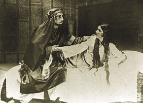 Scene from Leyli and Mejnun, Leyli - Mehbube Pashayeva, Ibn Sina - Khanlar Haqverdiyev