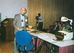 Lotfi Zadeh at an international conference on fuzzy logic at the University of California, Berkeley, USA, 1996