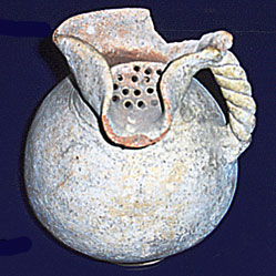 Wine jug with lip (4th - 1st cc. BC)