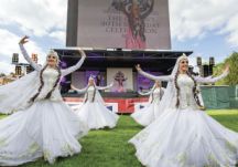 The final day saw the splendour of Azerbaijani dance come to the town of Windsor, with a performance that attracted ecstatic applause from the British crowd